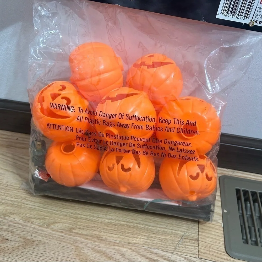 Vintage Blow Mold Pumpkin Lawn Lights Set of 10 NEW Orange Halloween Decorations